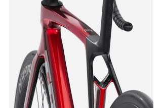 Doctorbike TREK MADONE SL 6 GEN 8 GLOSS FURY RED/MATTE DEEP SMOKE