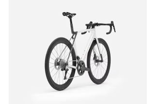 Doctorbike TREK MADONE SL 7 GEN 8 GLOSS CRYSTAL WHITE/MATTE DEEP SMOKE